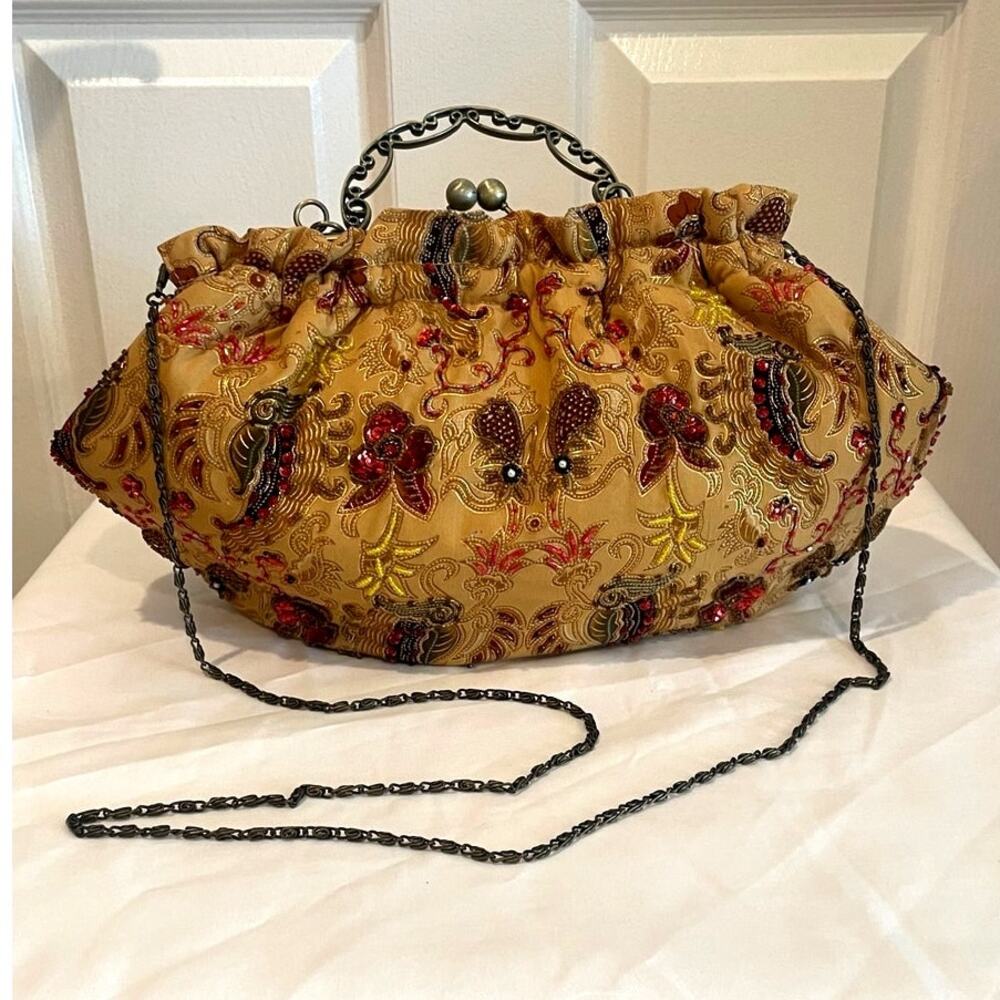 Braciano Beaded Floral Pouch Bag Gold Crossbody Kiss Lock Clutch